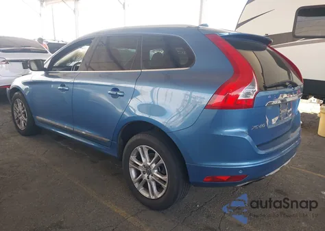 2015 Volvo Xc60 T5 Premier z USA, uszkodzony, nr VIN YV440MDK5F2686907